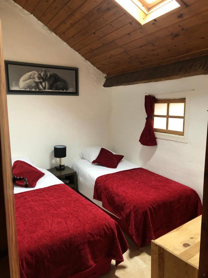 Charmant Appartement Dans Le Village/Coqueto Apartamento En El Pueblecito La Cabanasse Zewnętrze zdjęcie